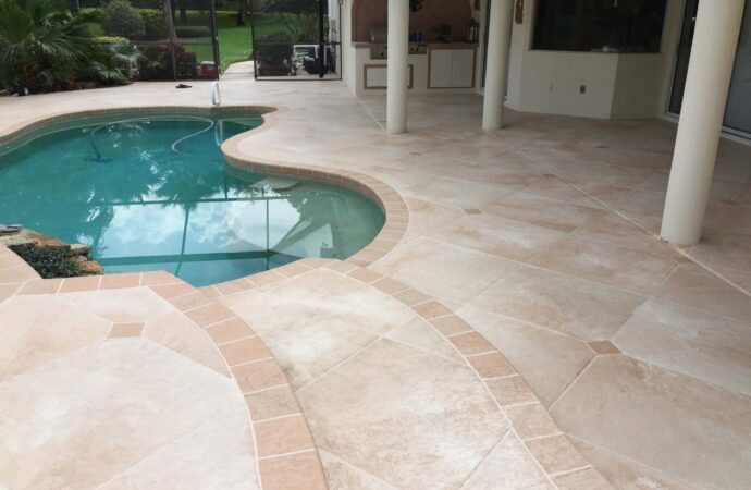 Spray Deck-SoFlo Pool Decks and Pavers of Jupiter